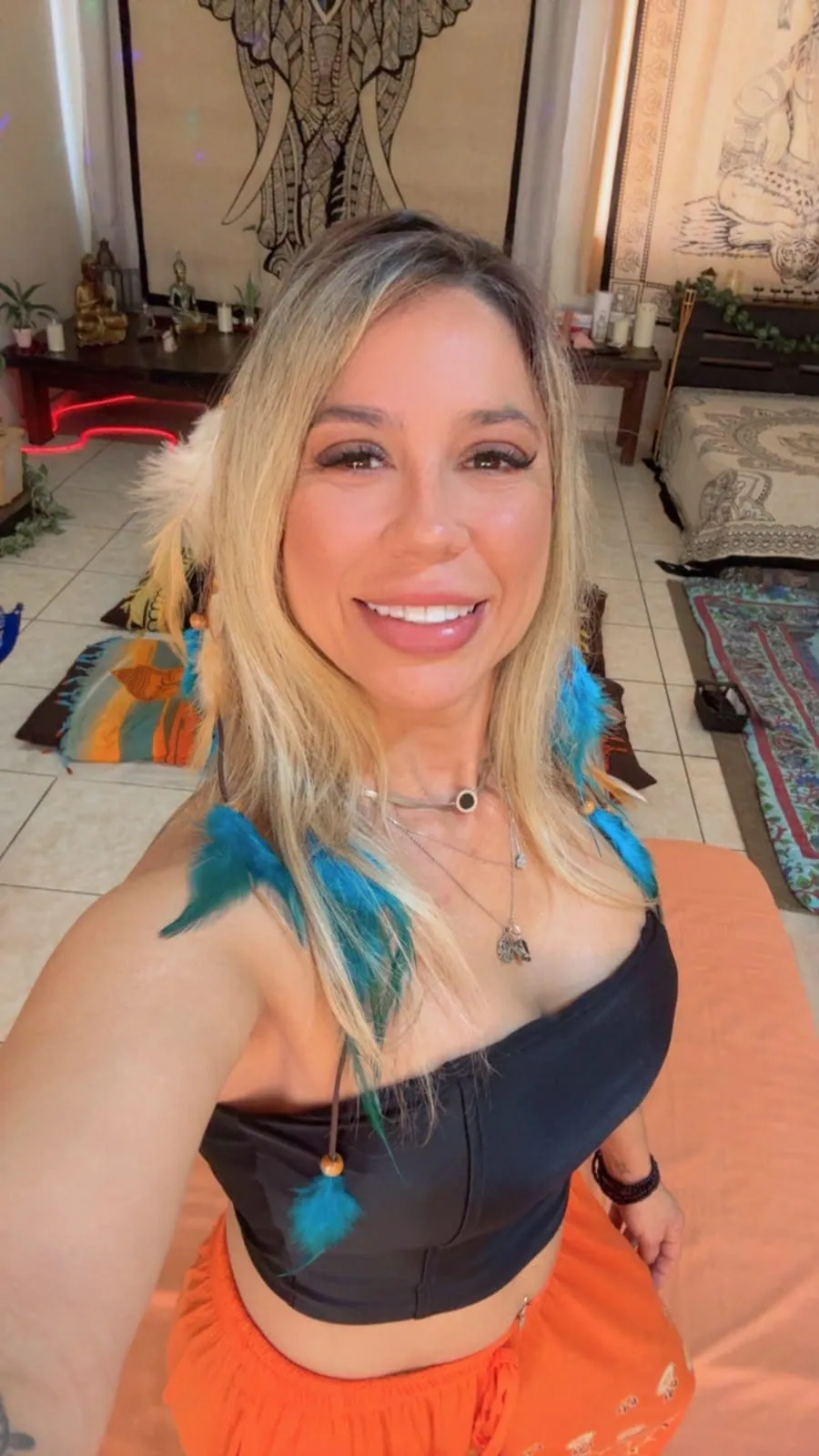 Talita preparada para vivência sensorial